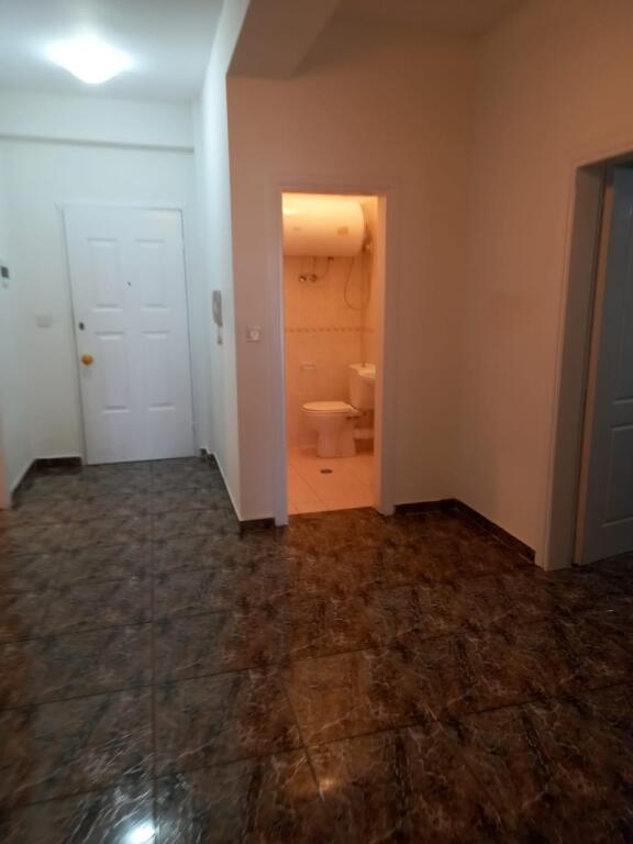 2+1 for rent near Myslym Shyri at Him Kolli