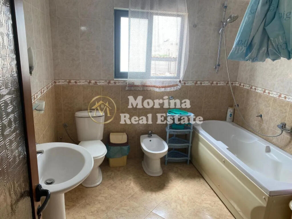 Qera, hyrje Private 2+1+2blk, Kodra e Priftit