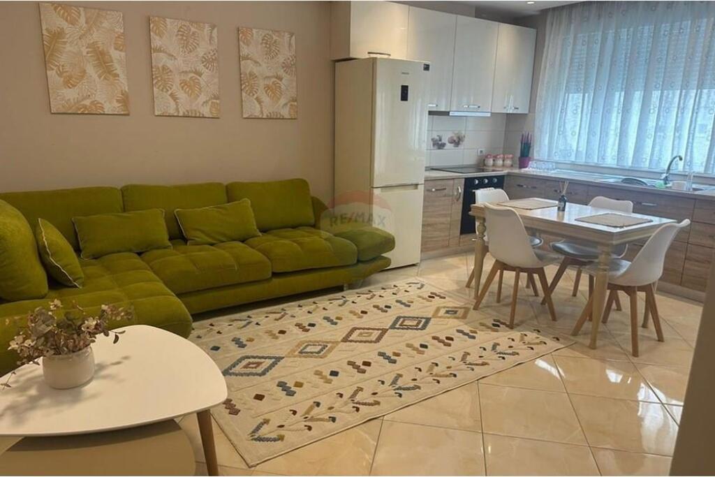 1+1 apartment for rent at Komplkesi Contact
