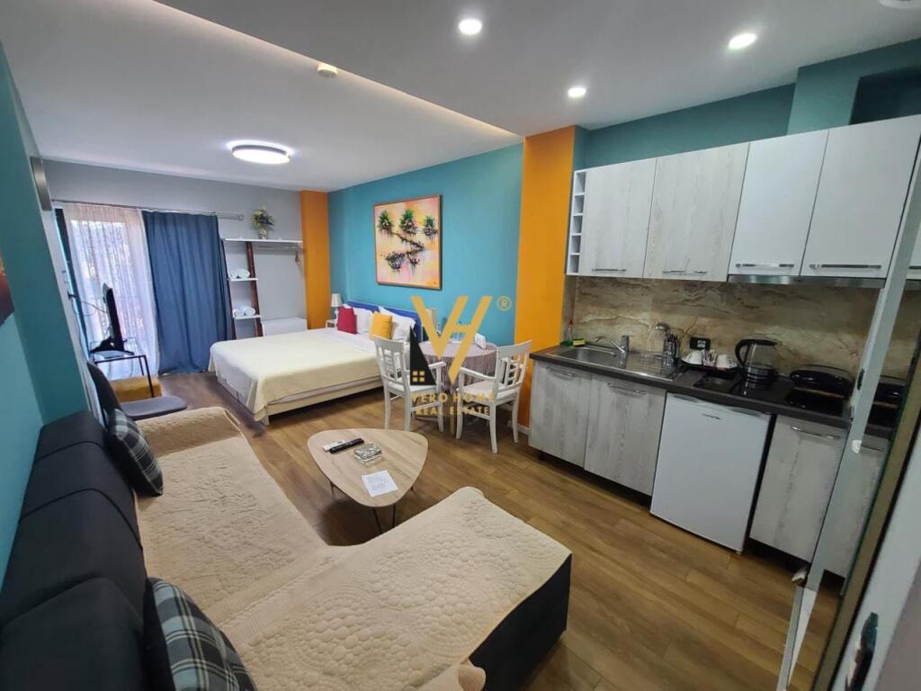 HOTEL FOR RENT ON KAVAJES STREET