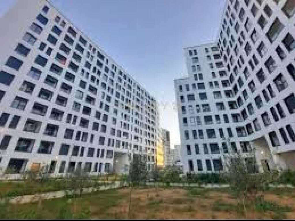 FOR SALE APARTMENT 2+1+2 AT MAGNET COMPLEX, (DECEMBER 21)
