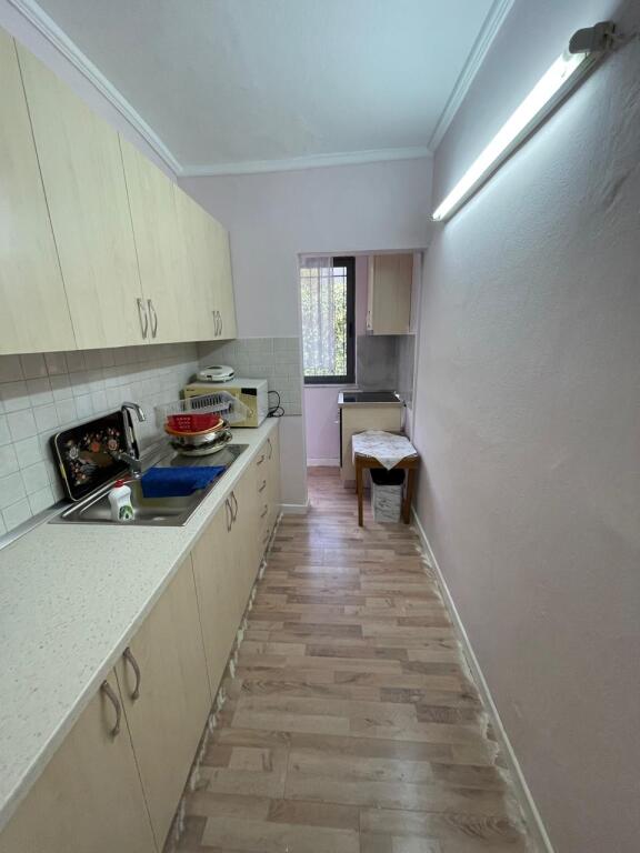 Jepet me qera apartament 2+1 Kati 1, 75 m²