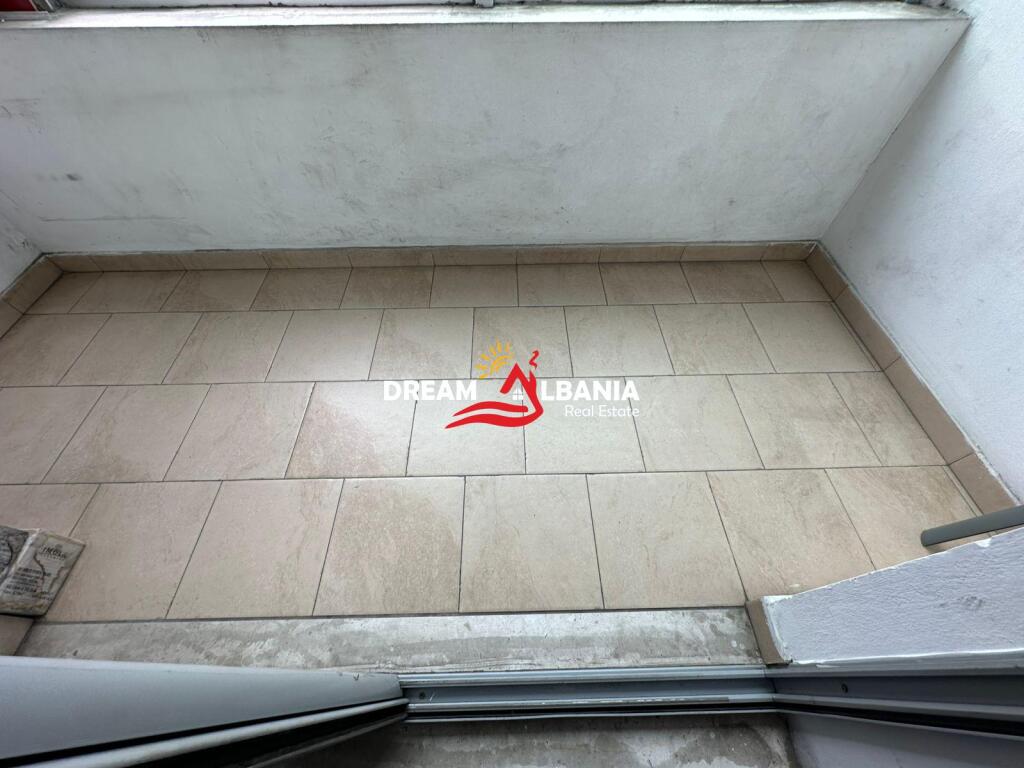 Office space for rent at Zogu i Zi, by the road.