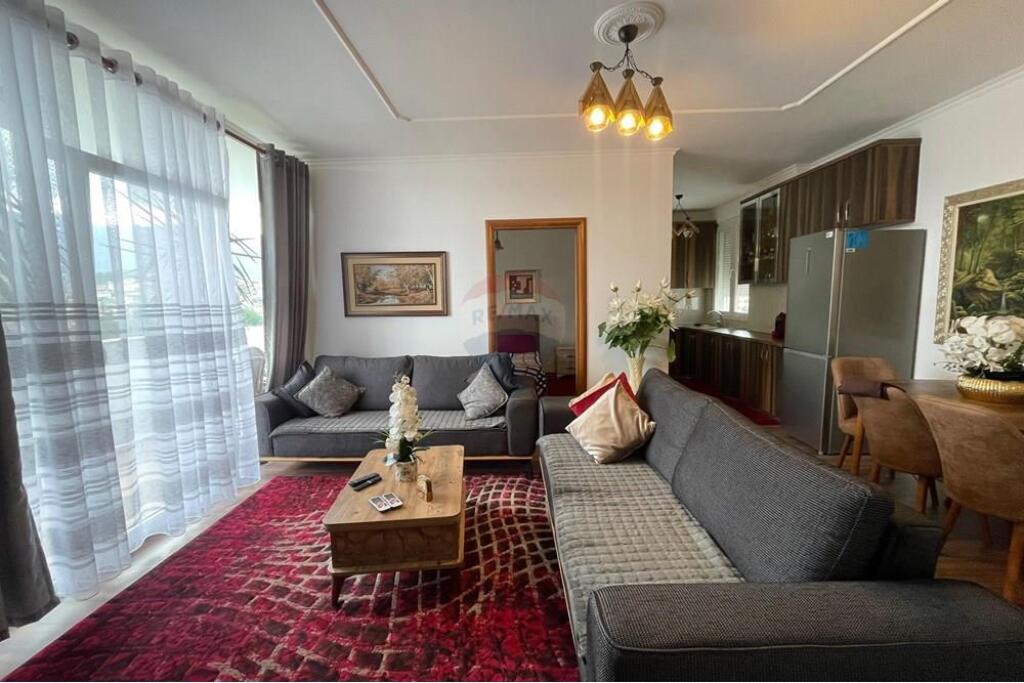 Apartament 2+1 me qira Rruga e Elbasanit