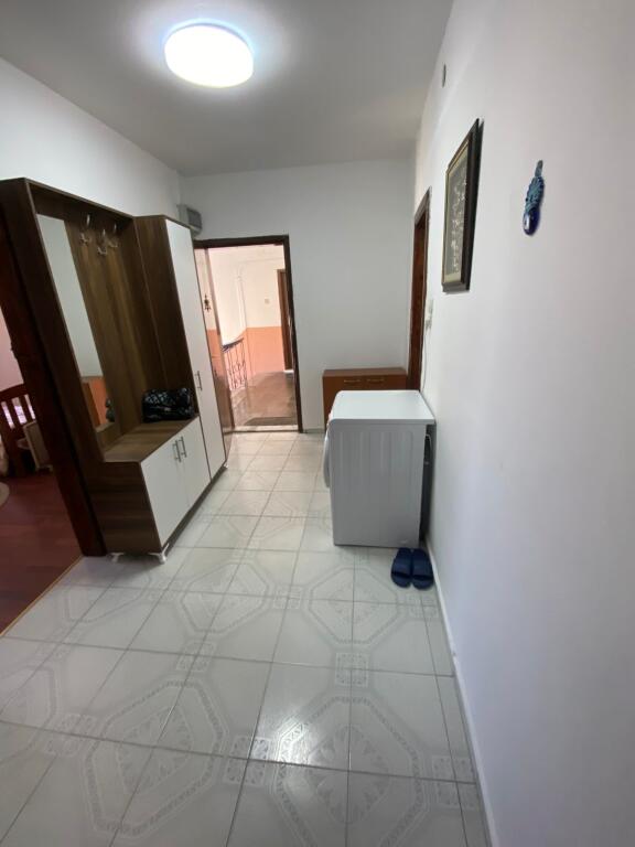 For rent 2+1 Apartment Kavaja Street