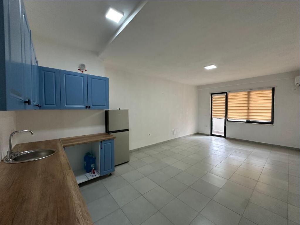 Office Space for Rent at Pazari i Ri