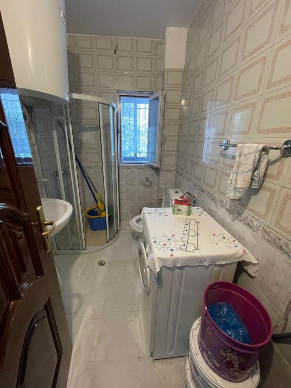 Jepet me qera apartament 2+1 Kati 1, 75 m²