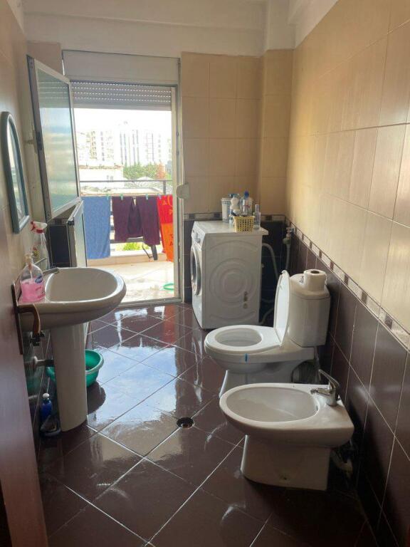 JEPET ME QERA APARTAMENT 2+1 KONGRESI I MANASTIRIT