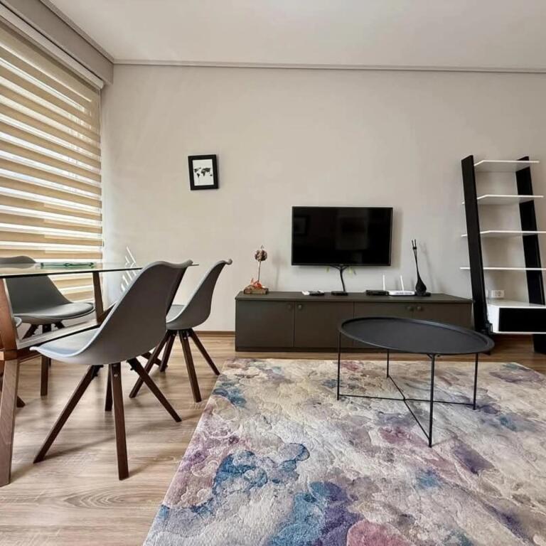 Appartamento 2+1 in affitto vicino ad Air Albania