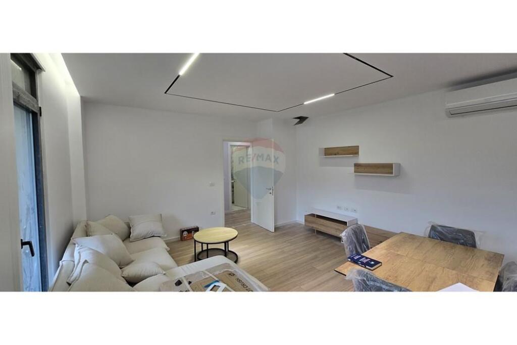 Apartment 1+1 with parking space for rent.