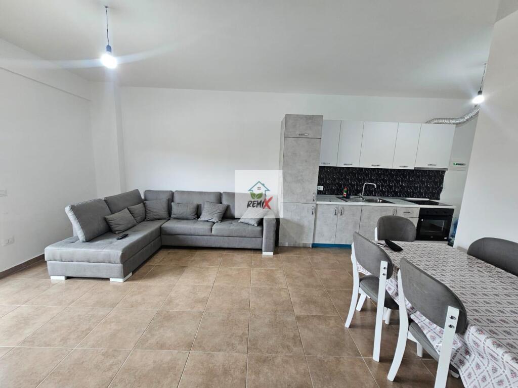 SHITET APARTAMENT 2+1 NE MALIN E ROBIT