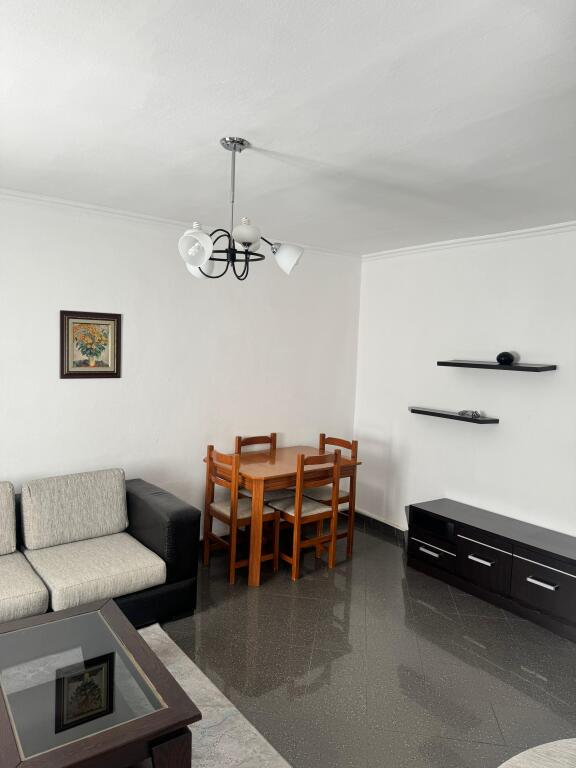 2+1 apartment for rent at Ish Tregu Elektrik