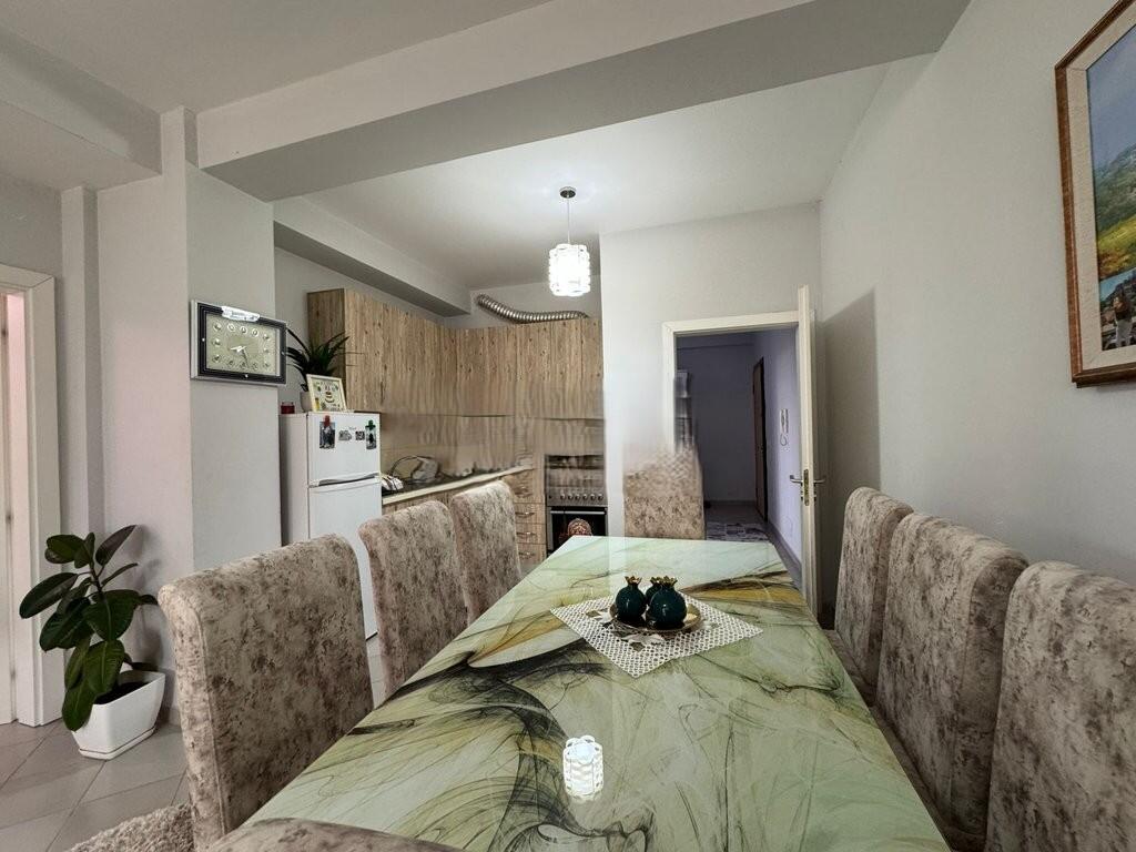 SHESIM APARTAMENT 3+1 TE KOMPLETUAR NE BATHORE!