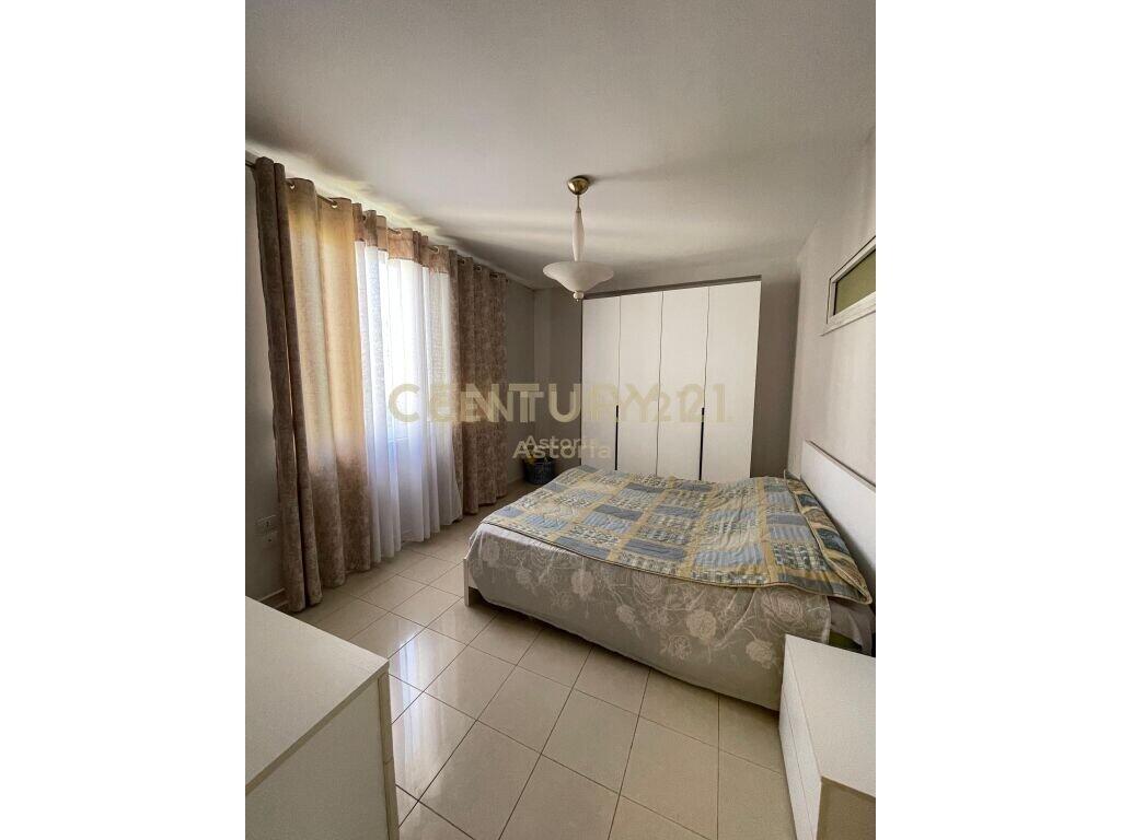 FOR RENT APARTMENT 2+1 ON DURRES STREET NEAR THE 'QEMAL STAFA' GYMNASIUM