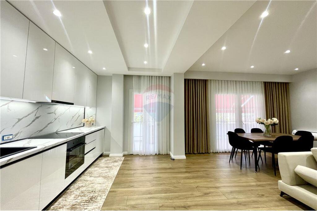Apartment - For Rent - Durrës Street, Tirana