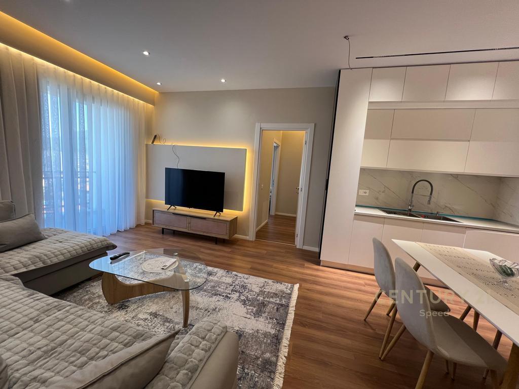 We are renting an Apartment 2+1+2 in the ARLIS Complex | Pharmacy 10 - Tirana