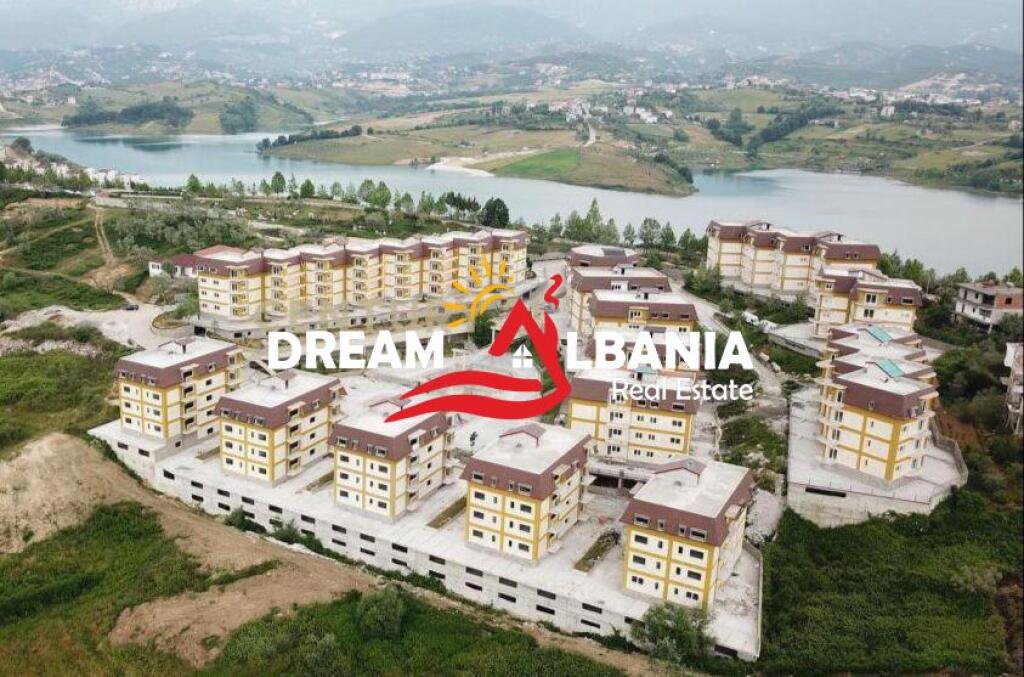 Apartment 3+1+2 +2 balconies at the Residence “Lake Land” in Farke