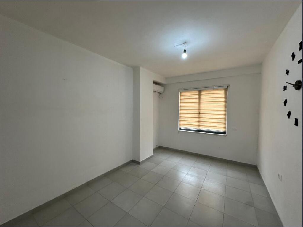 Office Space for Rent at Pazari i Ri