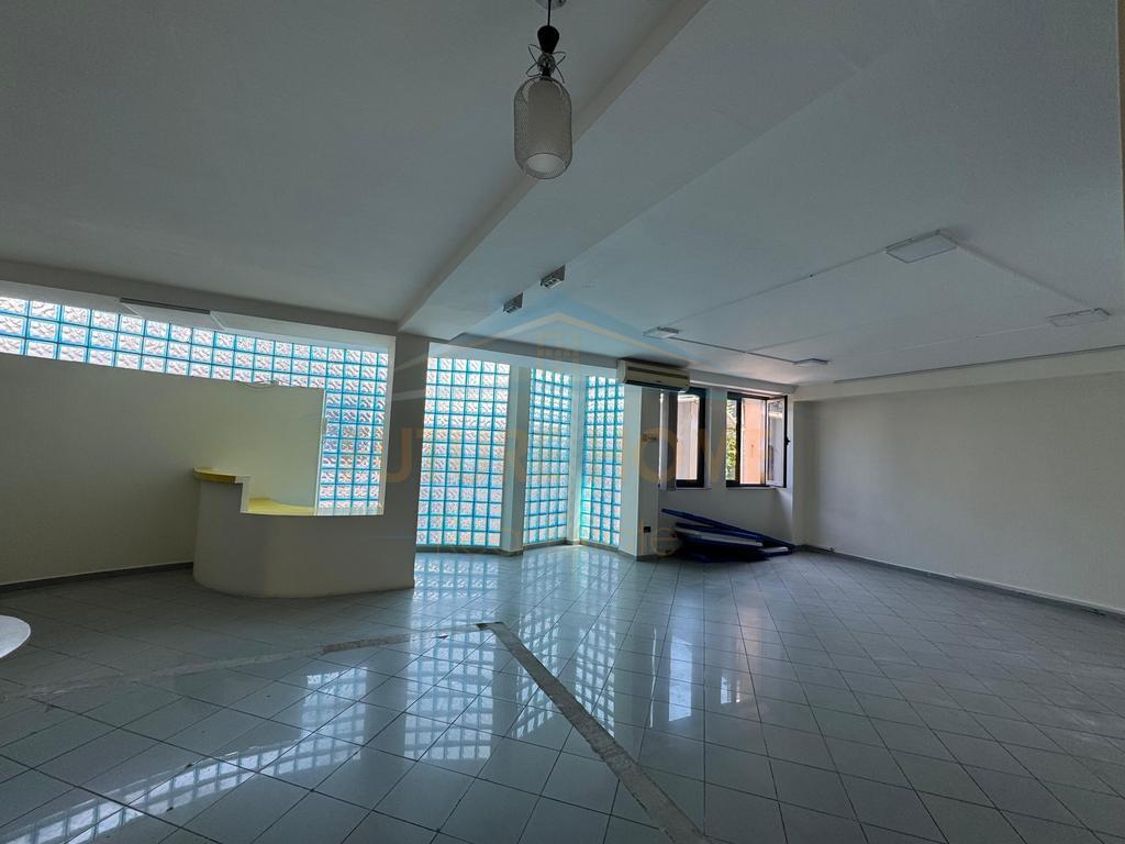 Business Space for Rent, Dibra Street