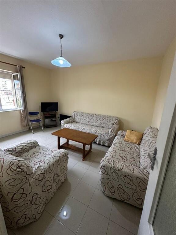 2+1 apartment for rent near the center of Tirana, Zogu Pare Boulevard