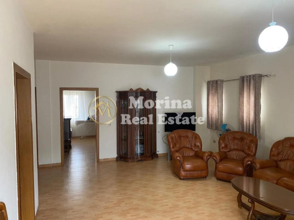 Qera, hyrje Private 2+1+2blk, Kodra e Priftit