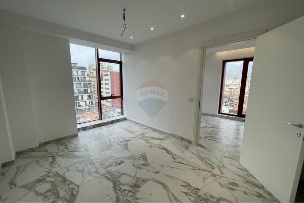 Apartment for sale 21 December + parking space