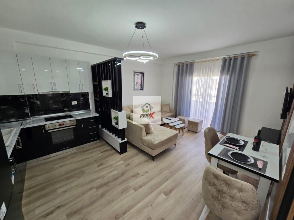 SHITET APARTAMENT 1+1 NE PLAZHIN ILIRIA, DURRËS
