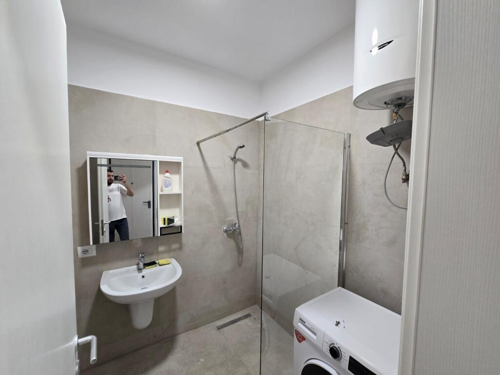 APARTAMENT ME QERA 1+1