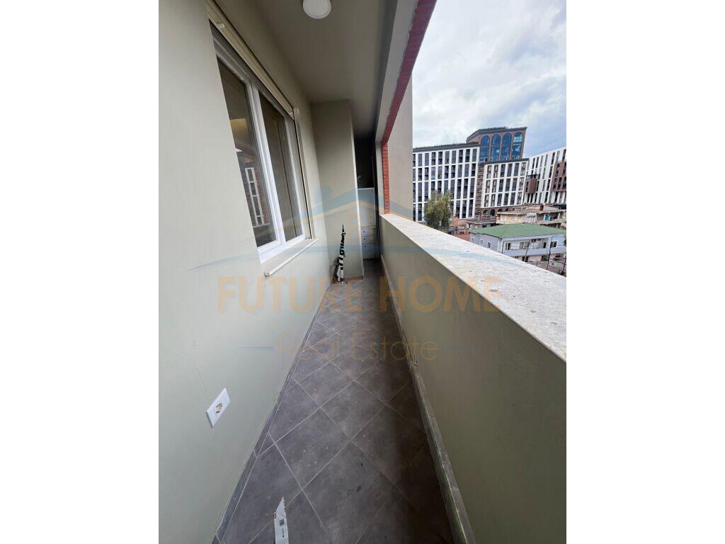 2+1 apartment for sale, Golden Park 3 Complex, Tirana.