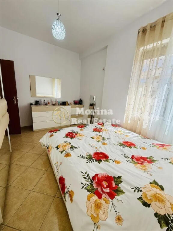 Qera, Apartament 1+1, Astir