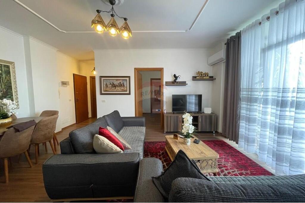 Apartament 2+1 me qira Rruga e Elbasanit