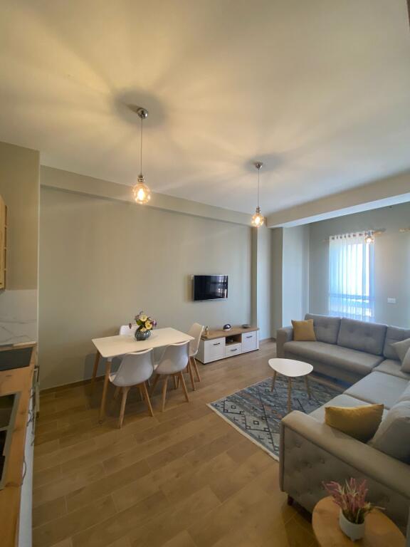 Apartment for rent 1+1+parking space near Shkolla e Kuqe (ID B2101115) Tirana