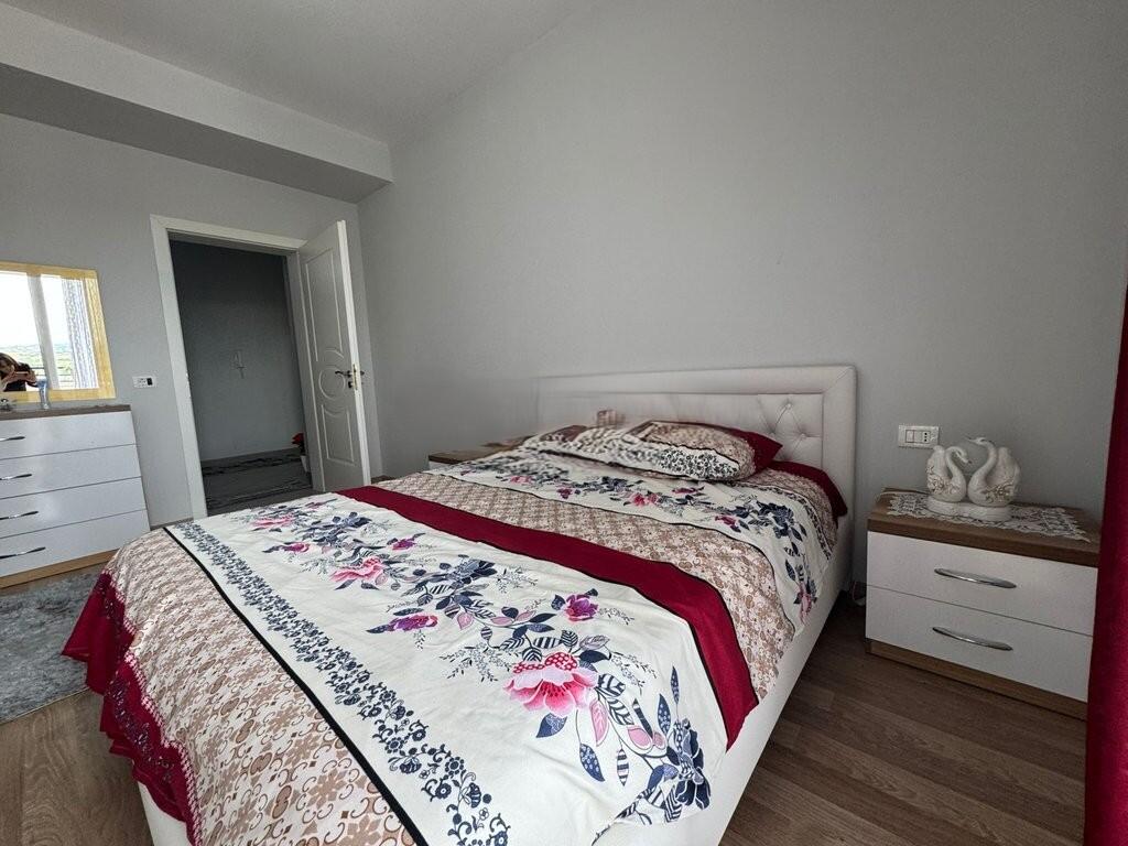 SHESIM APARTAMENT 3+1 TE KOMPLETUAR NE BATHORE!
