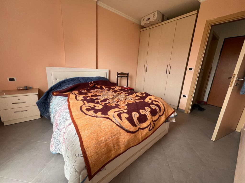 For sale Apartment 1+1, Unaza e Re