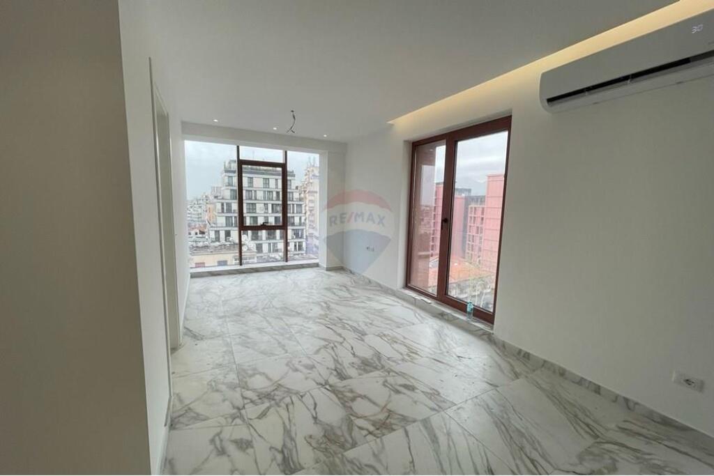 Apartment for sale 21 December + parking space