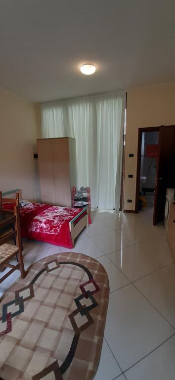 🏢Ish Kinostudio, Rr. Aleksander Moisiu is for rent studio apartment 35m2, furnished.