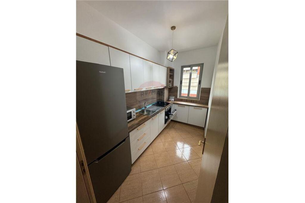 2+1+2 apartment for rent in Astir