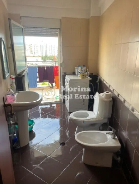 Rent, Apartment 2+1+2, Xhamlliku
