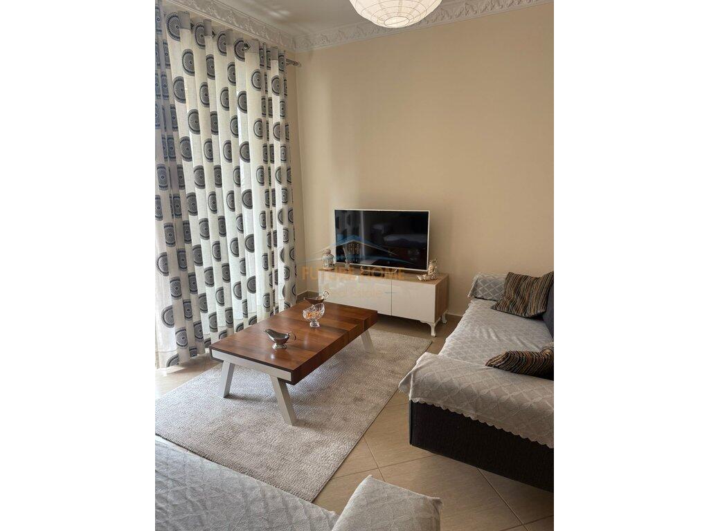 Qera, Apartament 2+1+2, Unaza e Re, Tirane