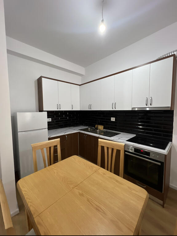 Apartament 2+1 ali demi