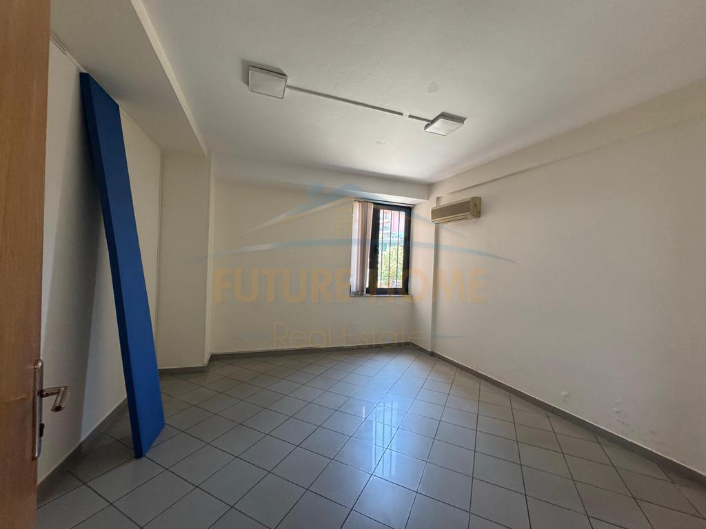 Business Space for Rent, Dibra Street