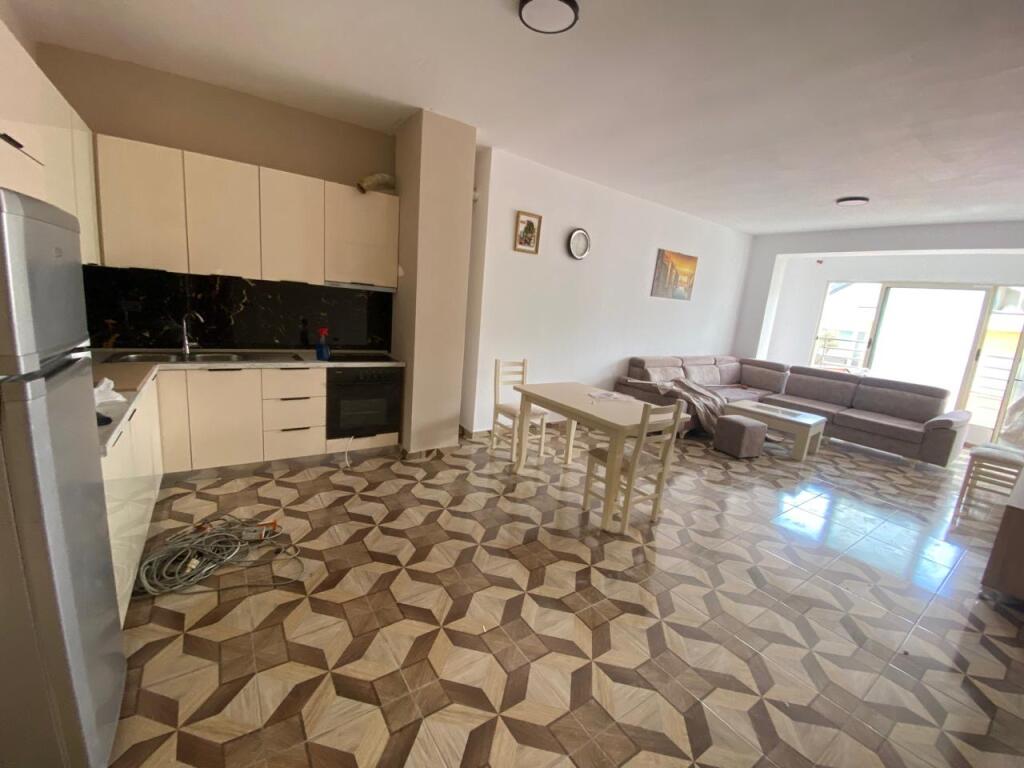 For rent 2+1 at Liqeni i Thate