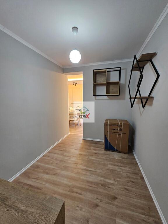 SHITET SUPER APARTAMENT 3+1 + VERANDË NE PLAZH, DURRËS