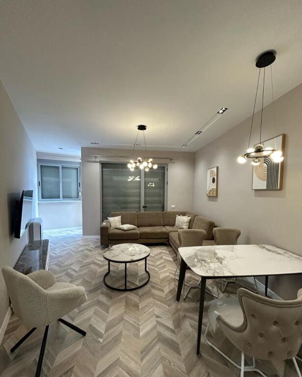 For rent 2+1 apartment with 2 bathrooms - in the center of Tirana, near the 9-story buildings