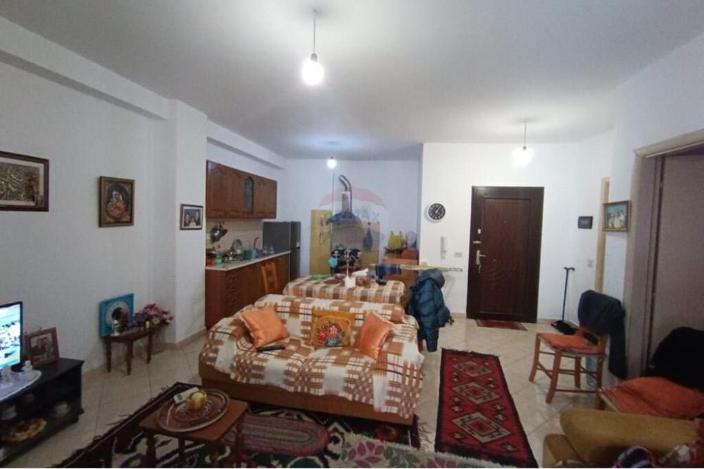 1+1 apartment for sale Yzberisht KMY