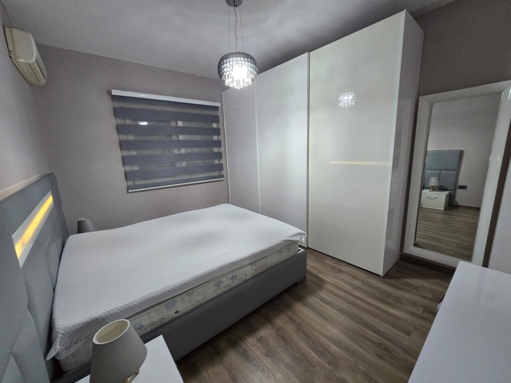 Appartamento 1+1 in affitto, Pazari i Ri