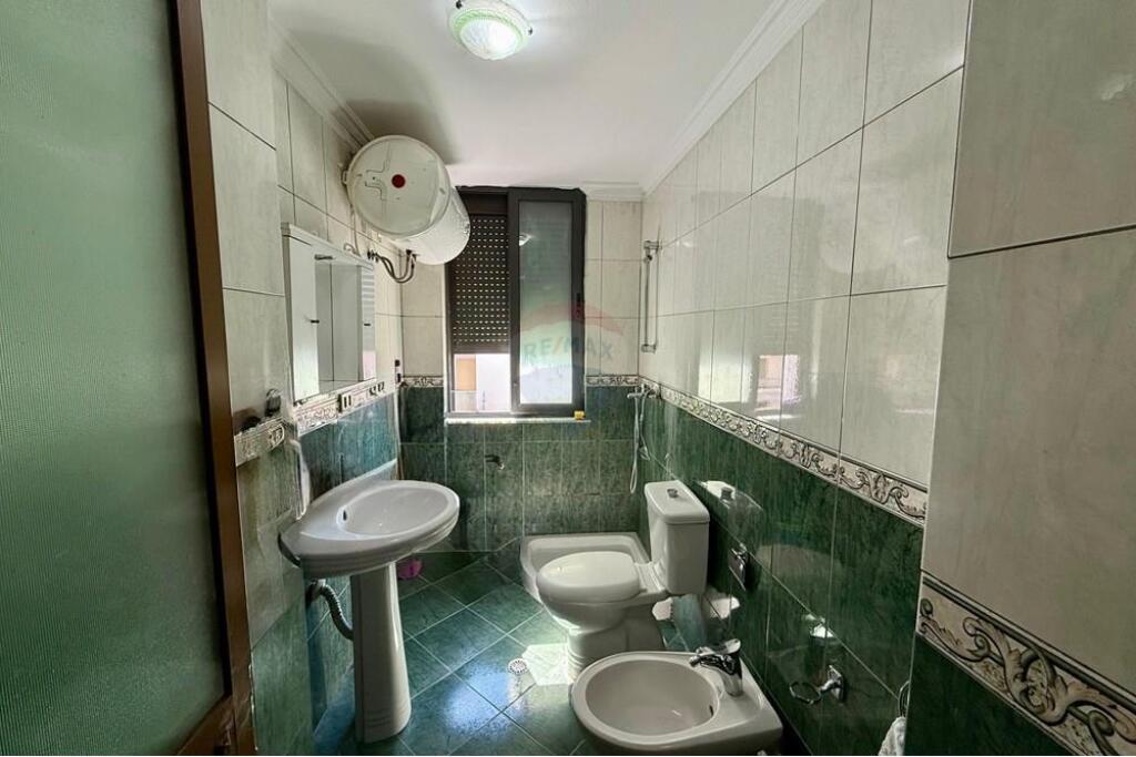 2+1+2 APARTMENT FOR RENT IN KINOSTUDIO