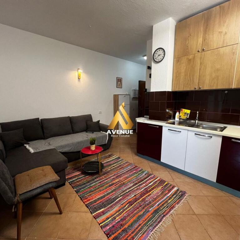 JEPET ME QERA APARTAMENT 1+1, 5 MAJI, TIRANE