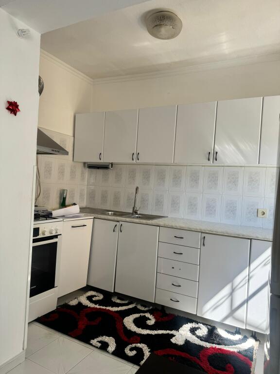 2+1 apartment for rent at Ish Tregu Elektrik