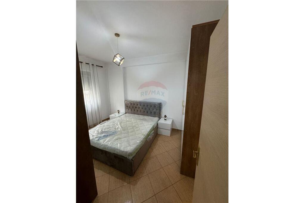 2+1+2 apartment for rent in Astir